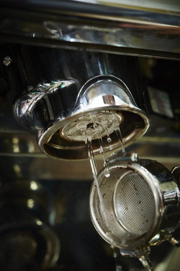 Cleaning espresso machine
